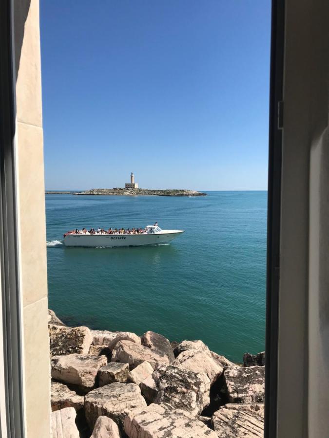 Romeus Al Fortino Dimora Sul Mare Vieste Exteriör bild