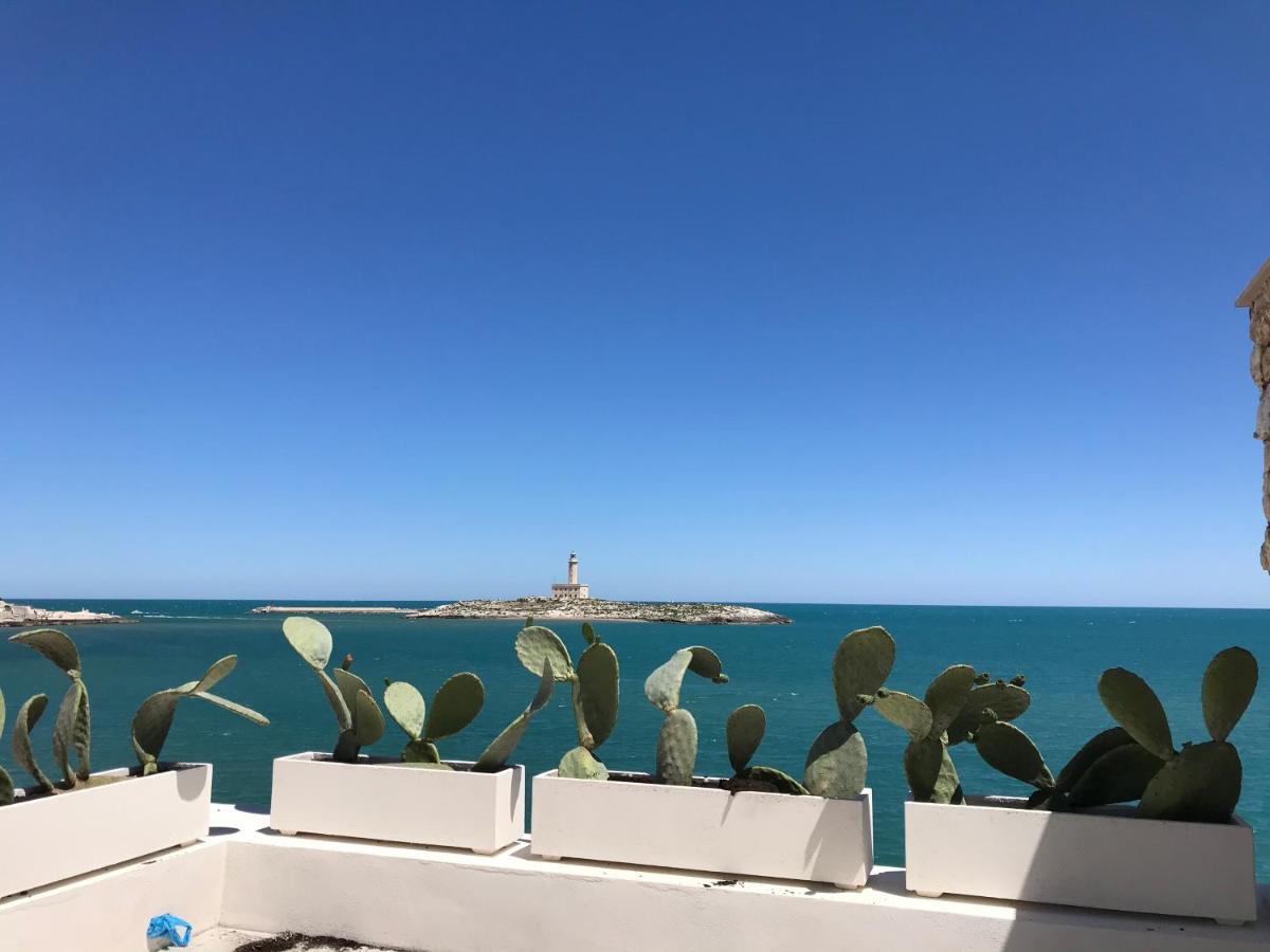 Romeus Al Fortino Dimora Sul Mare Vieste Exteriör bild