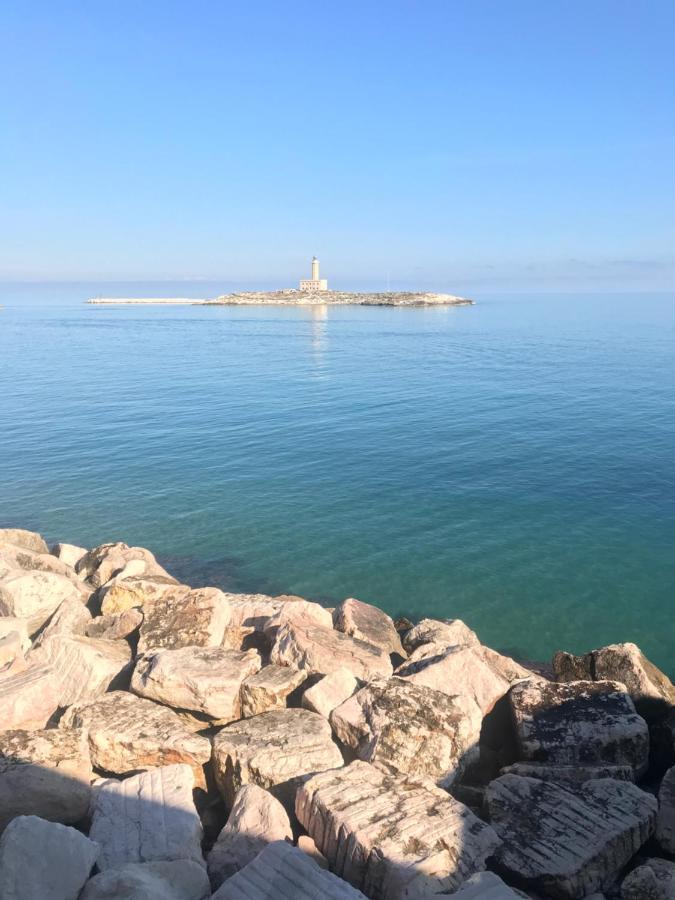 Romeus Al Fortino Dimora Sul Mare Vieste Exteriör bild